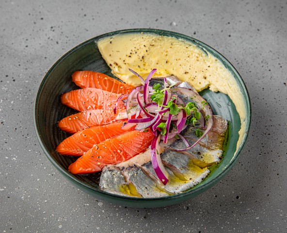 Salted Salmon and Herring Plateau with Red Onion Salad